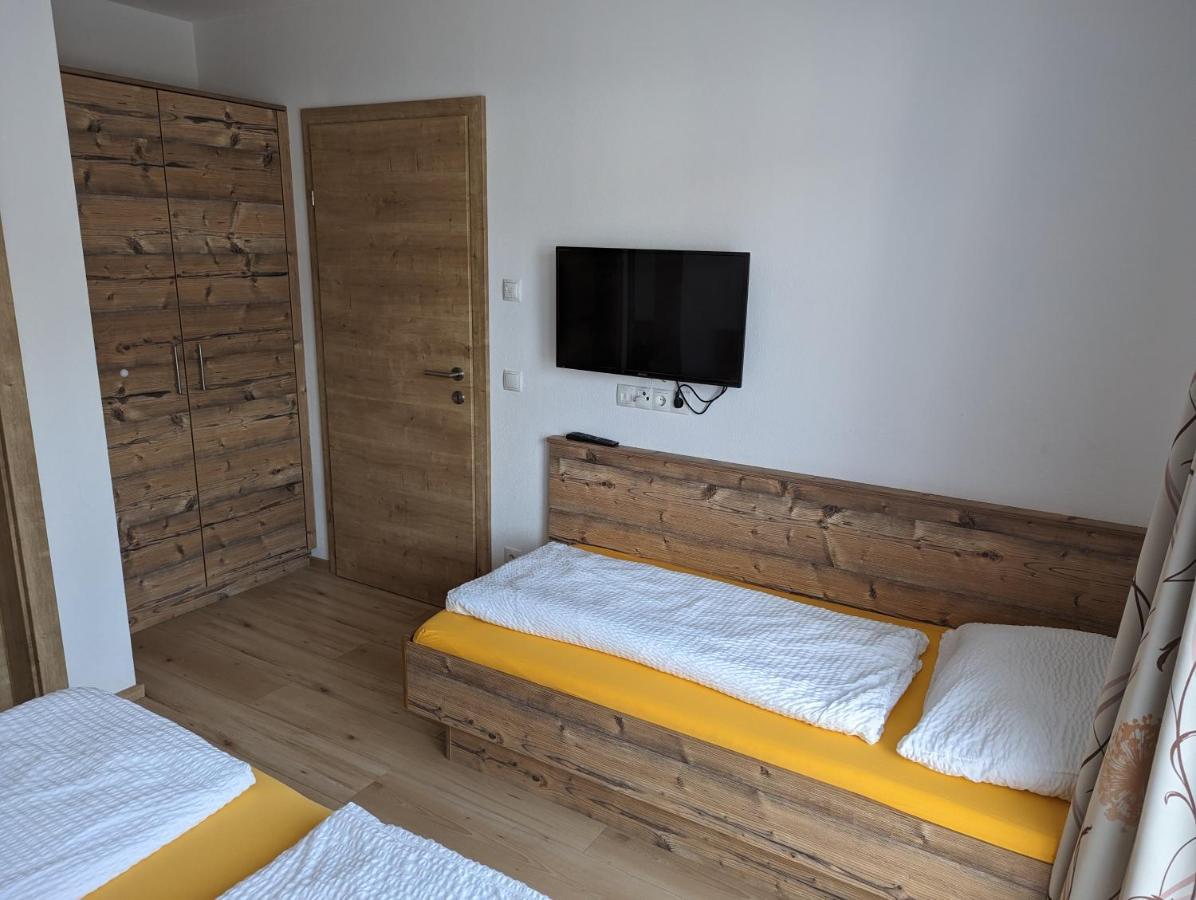 Gotthardt Apartment *