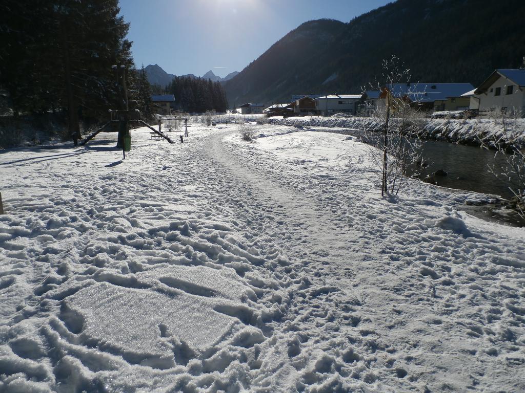 Gotthardt *